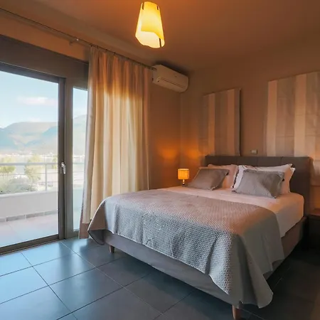 Malena Villa